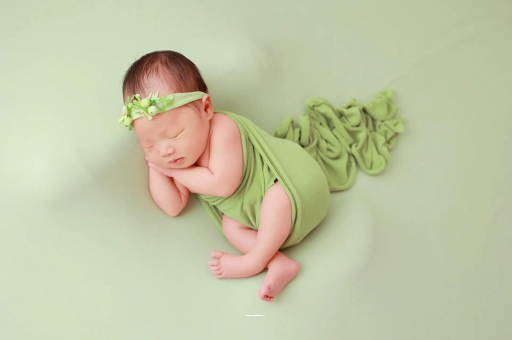 柳州孕妇家中站立分娩